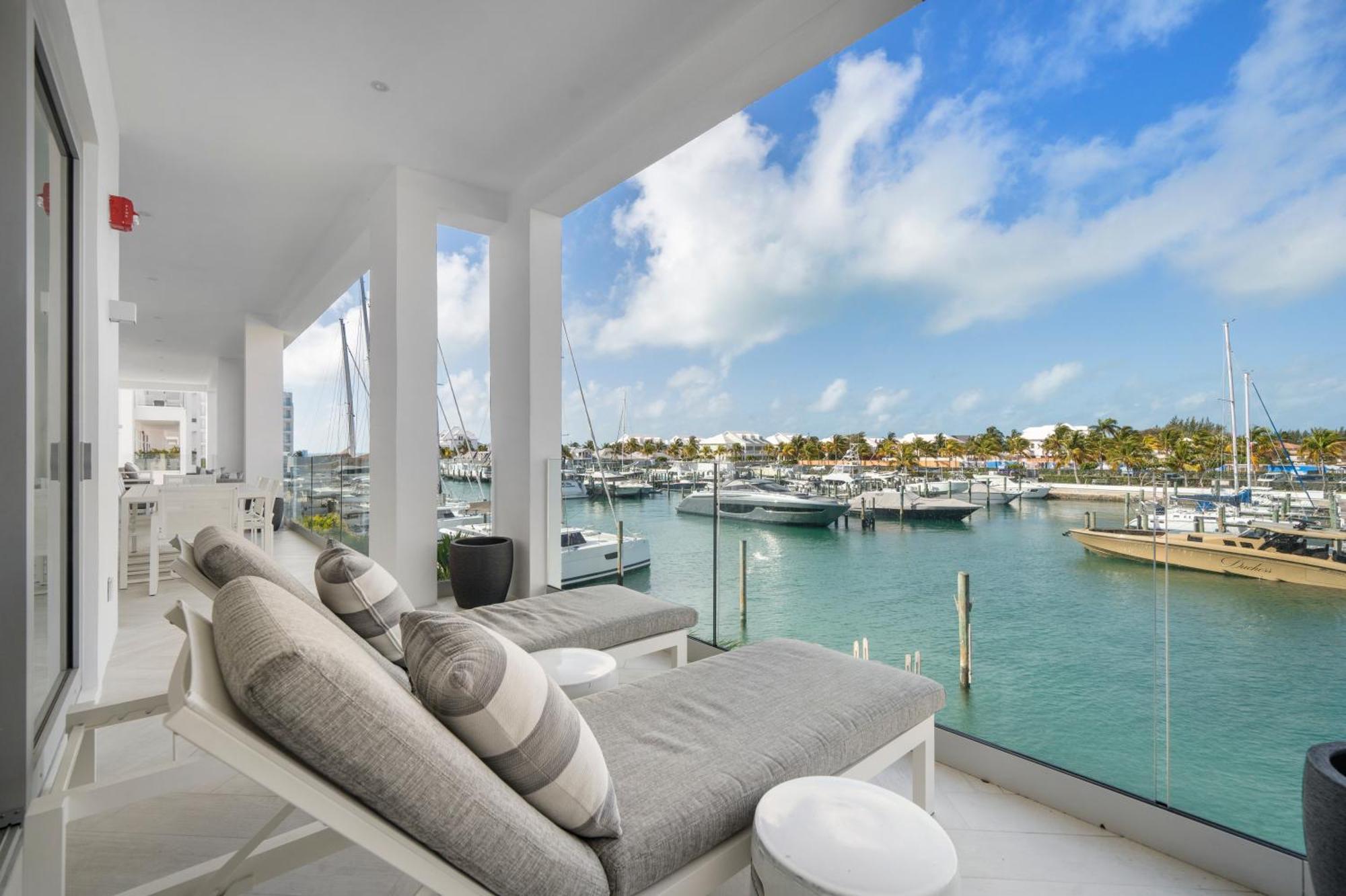 Casablanca Bahamas- New Luxury Waterfront Condo, Palm Cay, The Bahamas Nassau