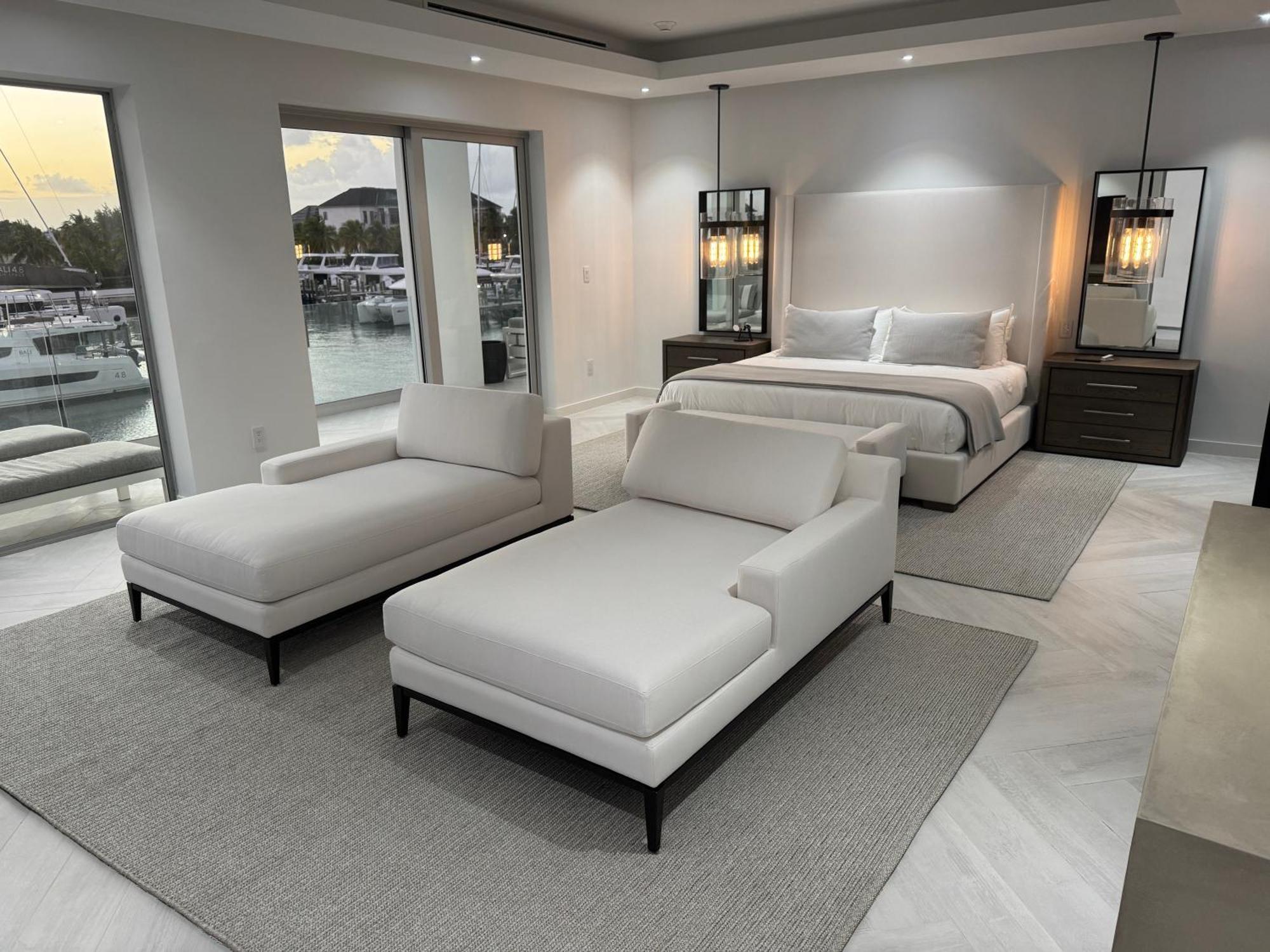 Casablanca Bahamas- New Luxury Waterfront Condo, Palm Cay, The Bahamas *