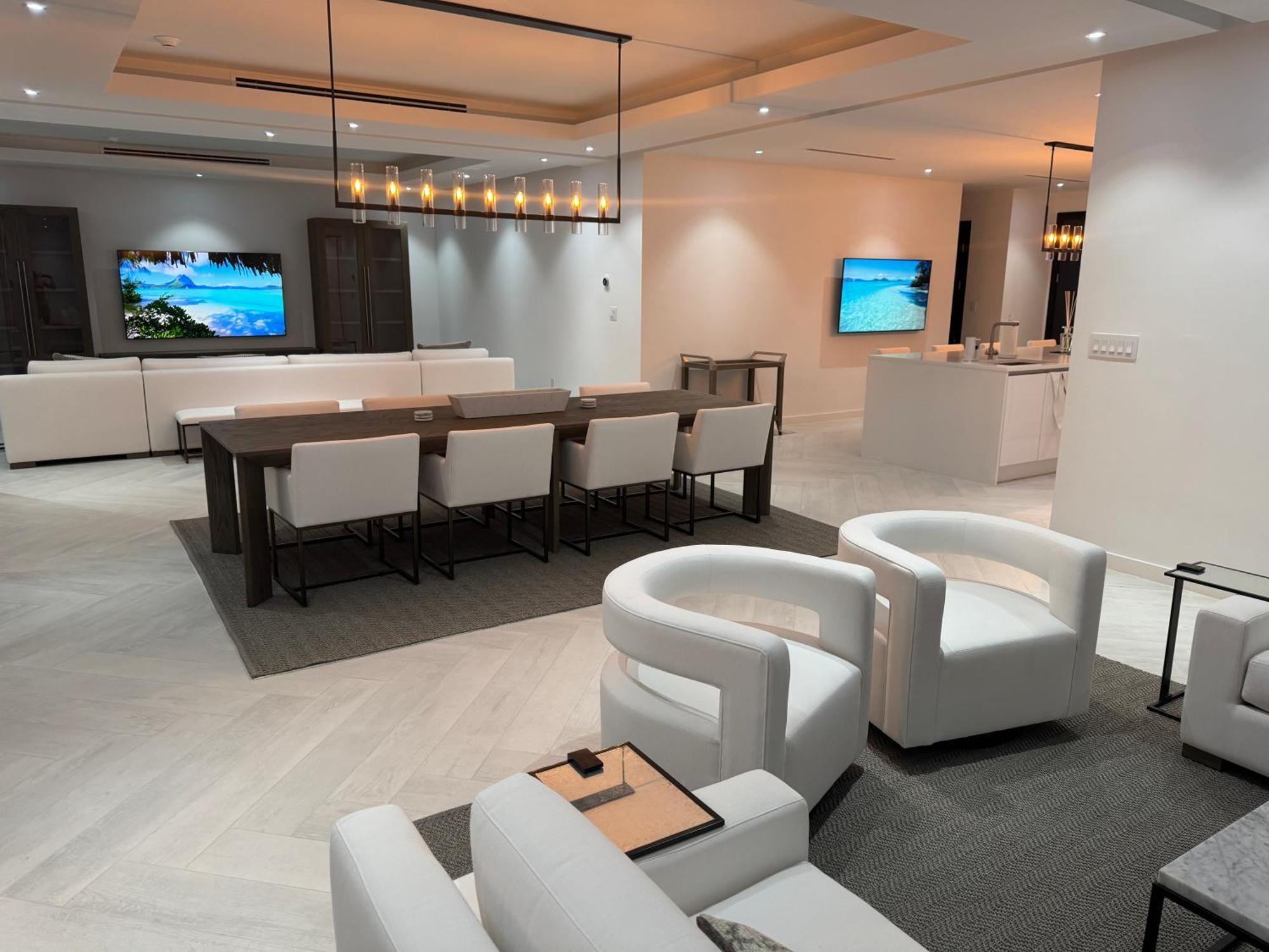 Casablanca Bahamas- New Luxury Waterfront Condo, Palm Cay, The Bahamas * Nassau