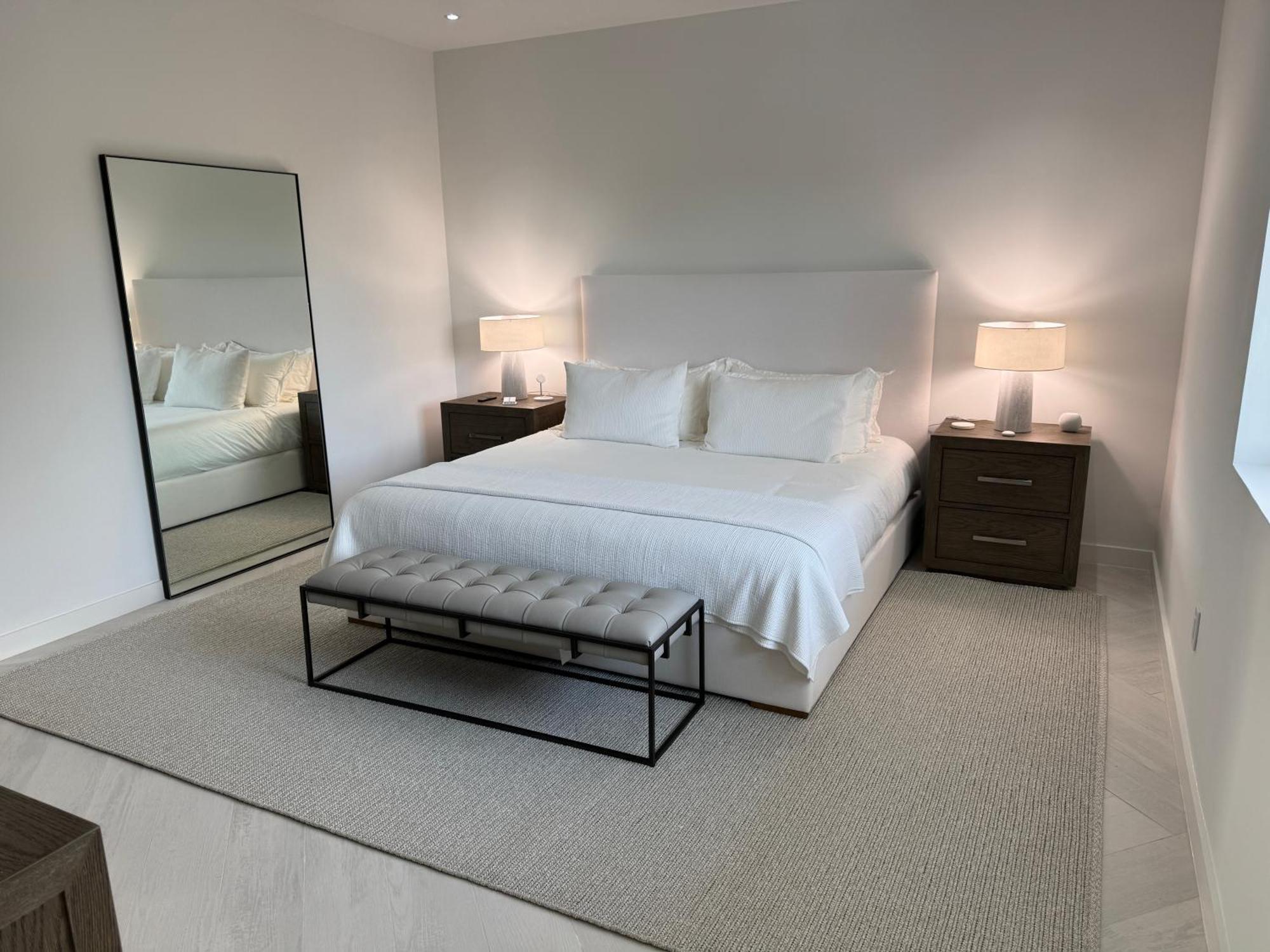 Casablanca Bahamas- New Luxury Waterfront Condo, Palm Cay, The Bahamas Apartment *